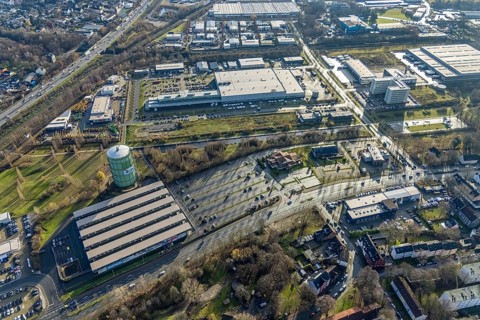 Aerial view, gasometer Herne, industrial area Lindenallee, Holsterhausen, Herne, Ruhr area, North