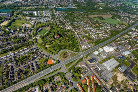 Aerial view, motorway A42, motorway junction Herne-Baukau, SchlossPark and Schloss Strünkede,