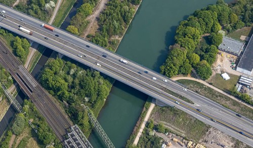 Motorway bridge A43 over the Rhine-Herne Canal will be closed for trucks, Emscher, A43 motorway,
