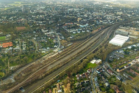 Aerial view, railway tracks at Hosthauser Straße, industrial area / industrial wasteland factory