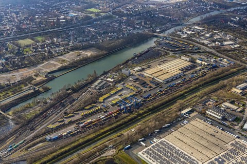 Aerial view, Rhine-Herne-Canal with coal storage, container terminal CTH, industrial area between