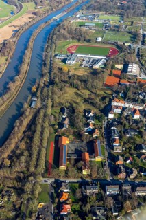 Aerial photograph, Theodor-Heuss-Schule, Jahnstadion, Ambulante Reha Bad Hamm GmbH,