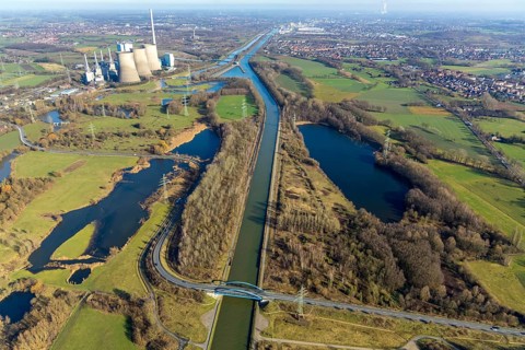 Aerial view, nature reserve Im Brauck und Eckernkamp, RWE Power power plant, bridge Am Tibaum
