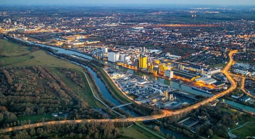 Aerial view, Hammer harbour, Datteln-Hamm canal. River Lippe, Brökelmann + Co, Ölmühle und