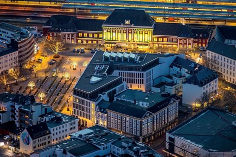 Aerial view, night view of Hamm main station, Bahbofsvorplatz, Hamm library, Platz der Deutschen