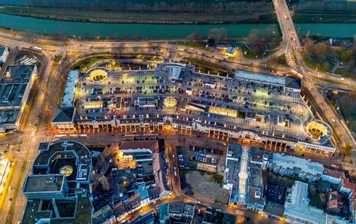 Aerial view, night view of Alleecenter, ECE, Rittepassage, shopping centre, city centre Hamm,