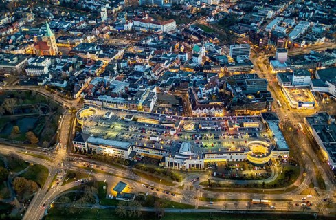 Aerial view, night view of Alleecenter, ECE, shopping centre, city centre Hamm, Mitte, Hamm, Ruhr