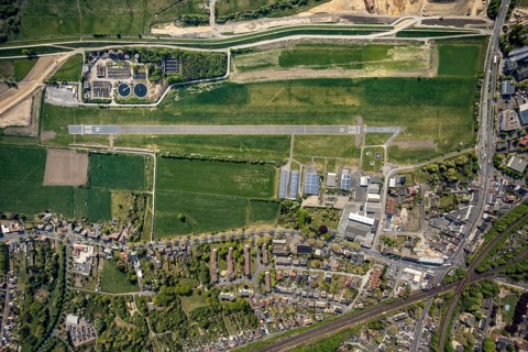 Hamm-Lippewiesen airfield EDLH, runway markings, Lippe reconstruction, Lippe river, Hamm, Ruhr