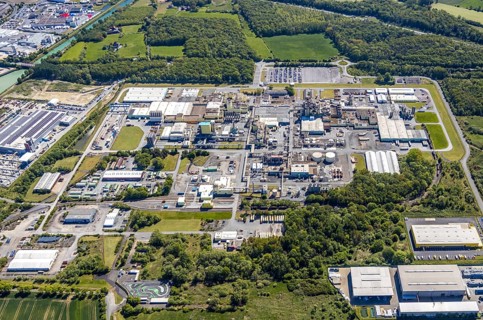 Aerial view, Uentrop DuPont plant, overview of the Dupont chemical plant, plastics plant,