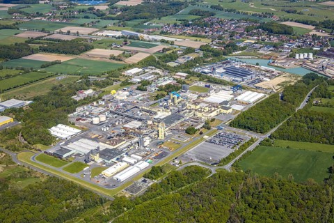 Aerial view, Uentrop DuPont plant, overview of the Dupont chemical plant, plastics plant,