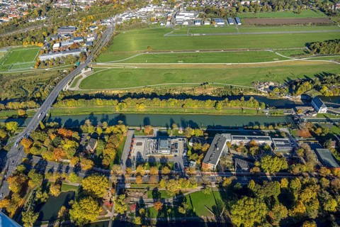 Aerial view, Lippewiesen airfield, Hammonense Gymnasium, water sports center on the Datteln-Hamm