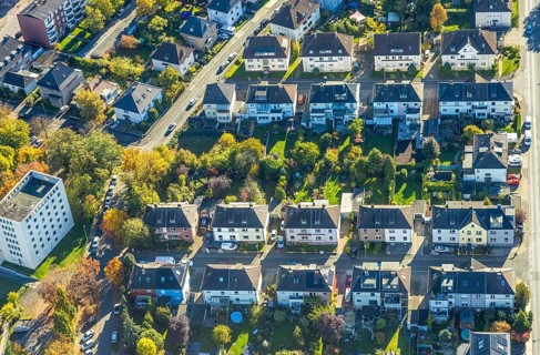Aerial view, row house residential development with allotment gardens on Wilhelm-bush-Straße and