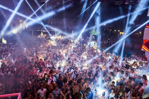 EDITORIAL and NEWS ONLY, crowd cheering towards rare moment of joint DJ back to back performance of