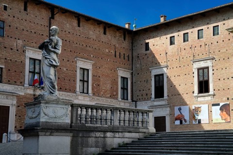 Statue of Saint Crescentino in front of the Cathedral and Galleria Nazionale delle Marche, National