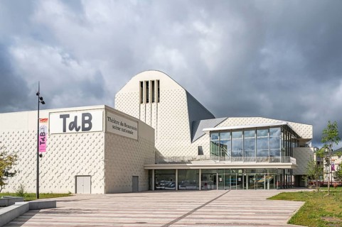 The modern architecture opened in 2025 at the Theatre Théâtre du Beauvaisis, Scène nationale (TdB)