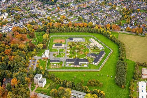 Aerial view, LVR-Klinik Bedburg-Hau, forensic psychiatric specialist facilities, circular garden