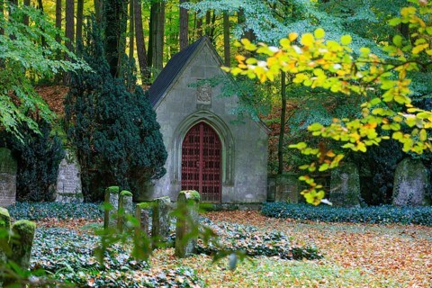 Forest cemetery of the Freiherr Knigge family in the Kniggeschen Forest of the Deister near