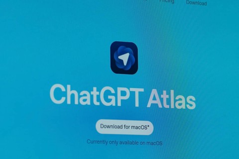 ChatGPT Atlas logo with a blue gradient background and download button