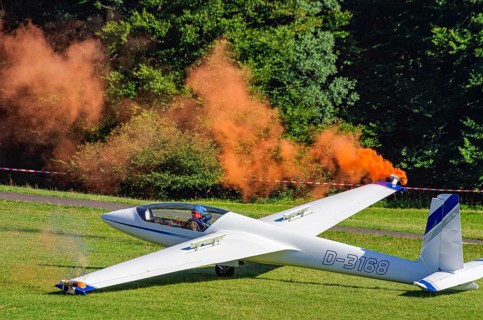 A Marganski Swift S-1 glider, registration D-3168, during a demonstration as part of an air show at
