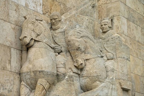 Group of Mourning Horsemen, Brothers' Cemetery, National Memorial to the Fallen of the First World
