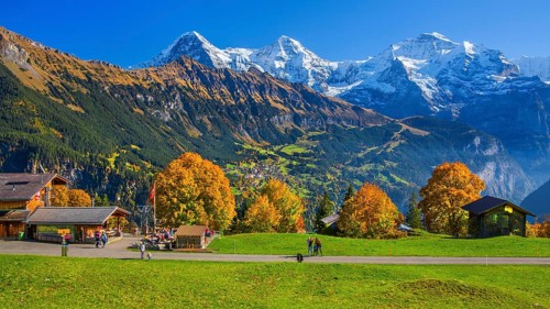 Mountain inn in the hamlet of Sulwald with views of Wengen, Eiger 3967m, Mönch 4110m and Jungfrau