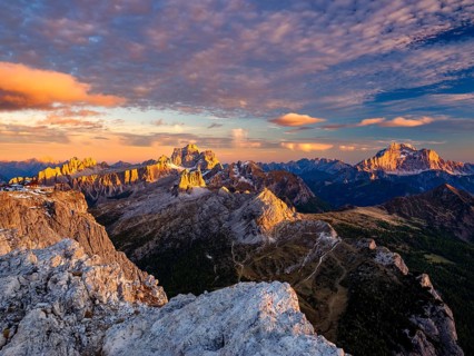 Alpenglühen, Rifugio Lagazuoi and rugged Dolomite peaks at sunset, Monte Pelmo in the middle,