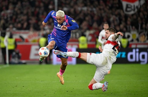 Duel, action Armindo Sieb 1. FSV Mainz 05 (11) against Jeff Chabot VfB Stuttgart (24) MHPArena, MHP