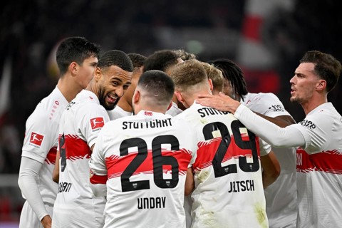 Goal cheers Chris Führich VfB Stuttgart (10) Jose Maria Chema Andres Baixauli VfB Stuttgart (30)
