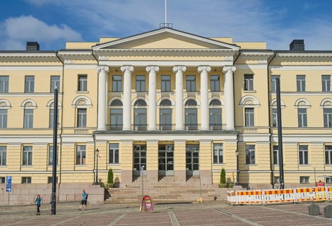 Old main university building, Senaatintori Senate Square, Old Town, Helsinki, Finland