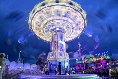 Chain carousel, blue hour, blue hour, Oktoberfest, Munich, Bavaria, Germany