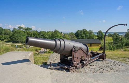 Krupp cannon, Suomenlinna island sea fortress, Helsinki, Finland