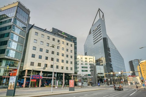 Commercial buildings, SEB Bank, high-rise building, Tornimäe tn, Maakri-Kvartal business district,