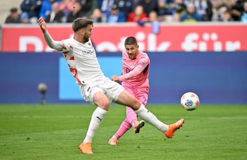 Goal action goal opportunity Andrej Kramaric TSG 1899 Hoffenheim (27) shirt of TSG 1899 Hoffenheim,