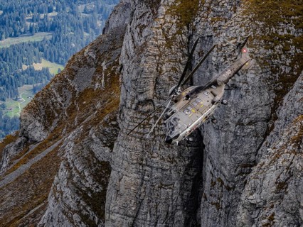 Axalp, Switzerland, airshow, demonstration, air force, army, military, Alps, mountains, attack