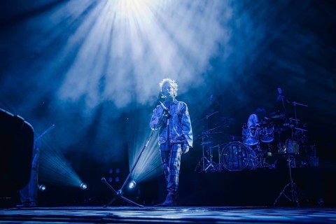 Singer Takahiro Moriuchi and drummer Tomoya Kanki from One Ok Rock live on Detox European Tour 2025