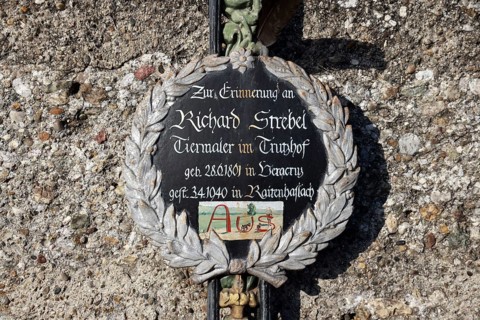 Tomb cross of the animal painter Richard Strebel, inscription with sentimental painting,