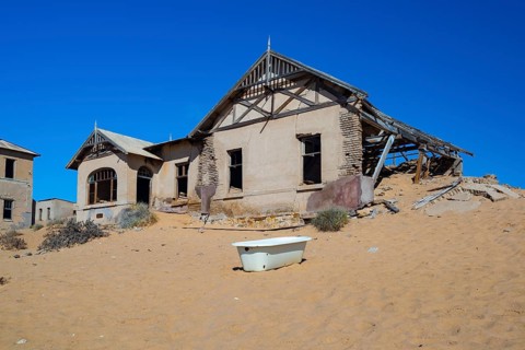 House that was taken over by desert sands, in the former diamond town of Kolmanskuppe, Lost Place,