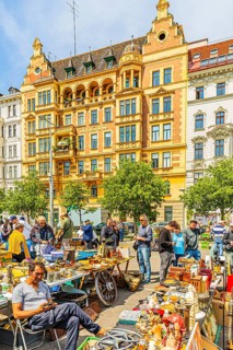 Antique and flea market, on the Chain Bridge south of the Naschmarkt, behind the historic facades