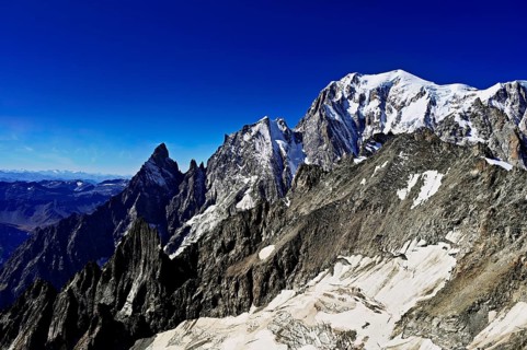 From left, the mountains l'Aiguille Noire de Peuterey, L'Aiguille Blanche de Peuterey, Mont Blanc,