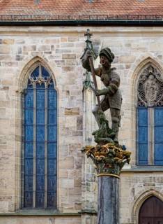Georgsbrunnen, St. George Kills the Dragon, Collegiate Church of St. George, Holzmarkt, Tübingen,