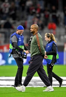 Coach coach Vincent Kompany FC Bayern Munich FCB during the field inspection, TV camera, Champions
