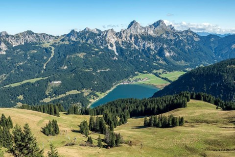 View from Neunerköpfle of Haldensee with Haller, Tannheimer Berge, Schartschrofen and Rote Flüh
