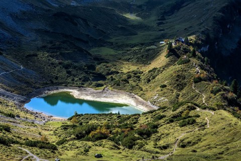 Lache See, top right Landsberger Hütte, Tannheimer Mountains, Allgäu Alps, Tannheimer Valley,