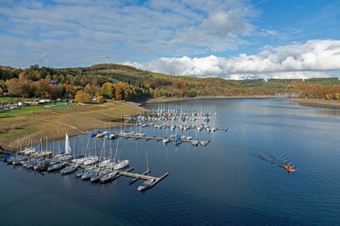 Yachthafen, Sondern, Olpe, Biggesee, Sauerland, North Rhine-Westphalia, Germany