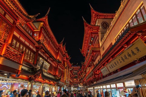 Yuyuan Tourist Mart, formerly Yuyuan Shopping Mall in the Old Street illuminated at night in the