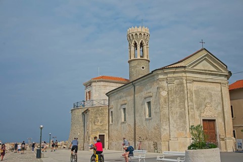 Cerkev Marije Zdravja church in the old town of Piran, Adriatic, Mediterranean, Piran, Istria,