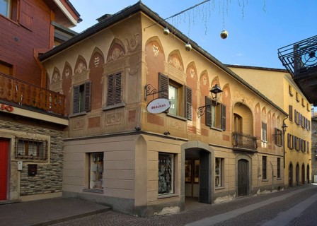 Bormio in Italy is home to Casa Braulio, the visitor center of the manufacturer of the well-known