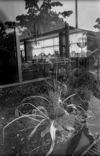Germany, Berlin, 31.7.1992, closed restaurant Linden Korso, (demolished in 1993)