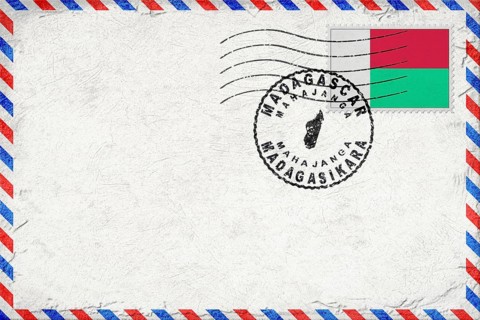 Madagascar Mahajanga Vintage Air Mail Envelope with Flag and Postmark