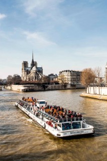 Tourist boat on Seine River. Paris, France, 30.01.2009